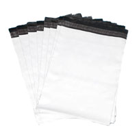 White Mailing Bags 320x420+40mm - 70mu (100 Pack)