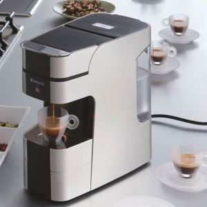 Hotpoint for Illy CMHPCGX0 Compact Espresso Machine 1250W Si
