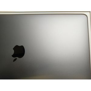 Laptops: Apple MacBook Pro 13.3 inch Retina Core i5 8GB Ram 256GB SSD - A1708 (2017) Space Gray