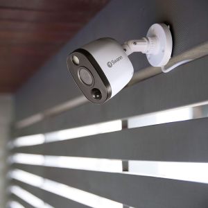 CCTV Cameras: 2x Swann PRO 1080MSFB Heat-Sensing 1080p HD Flash Bullet Cameras CCTV